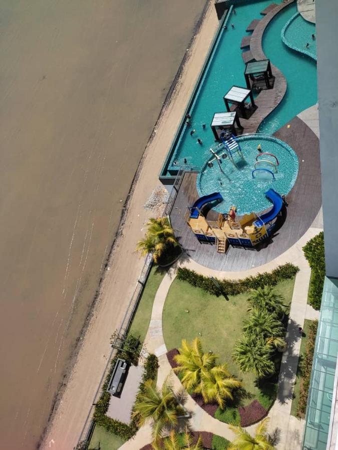 Seaview Studio With King Bed At Imperium Residence, Kuantan Dış mekan fotoğraf
